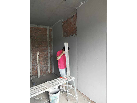 山东达晨建筑工程轻质石膏抹灰施工现场2